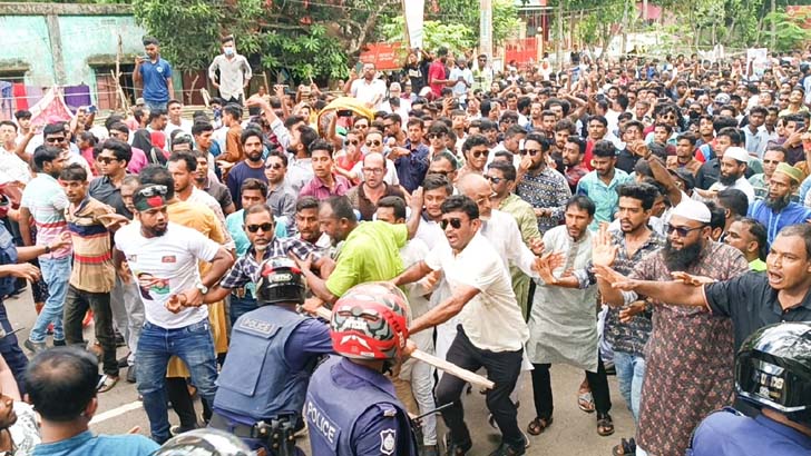 বিএনপির সদস্য ফরম বাছাই নিয়ে ‎পিরোজপুরে সংঘর্ষ, আহত ৬
